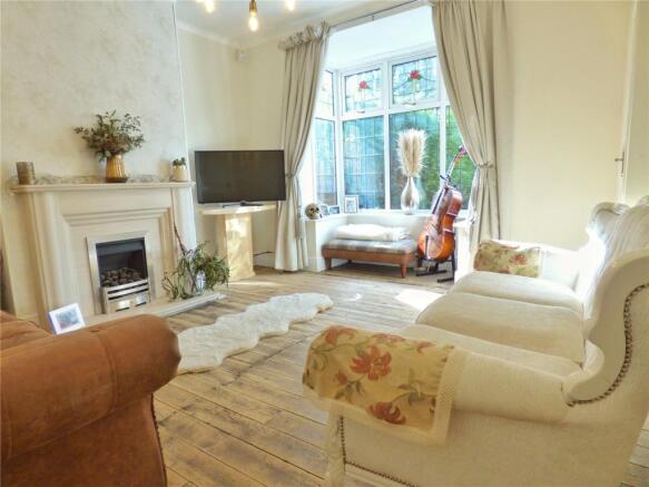 Lounge: