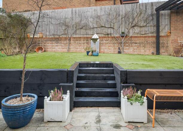 Patio Area (view a)
