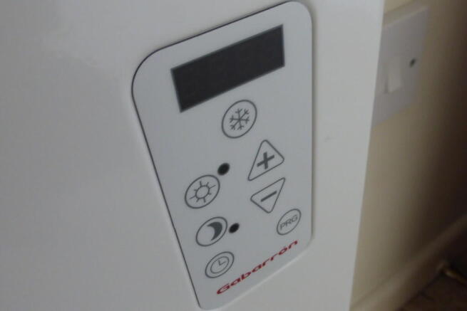 Heating panel