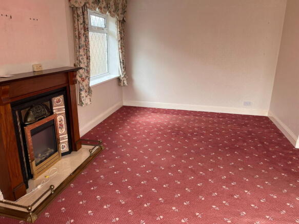Oakside Crescent, Leicester, LE5 6SJ photo 4
