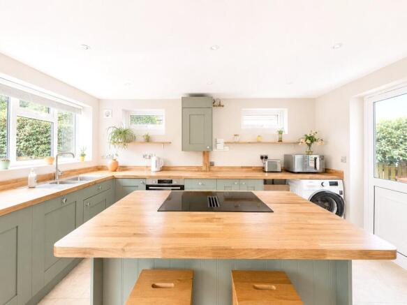 Boathouse Lane, Parkgate, Neston, CH64 photo 4