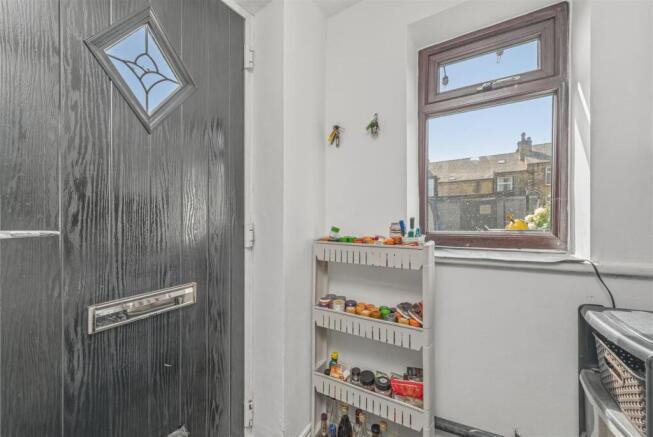 4 bed Terraced for sale Image 10