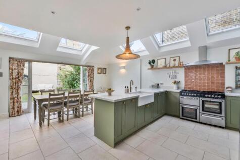 North Worple Way, SW14