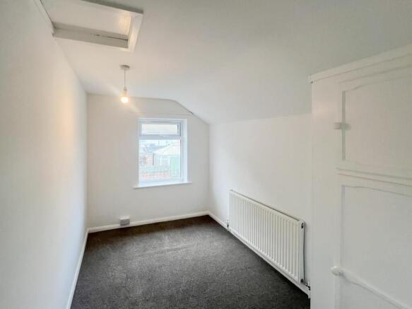 3 bed Terraced to rent Image 11