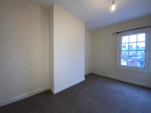 3 bed Terraced for sale Image 5