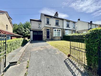 Longley Road, Huddersfield, HD5 8JN