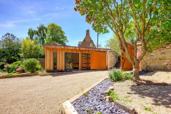 Garden office.jpg