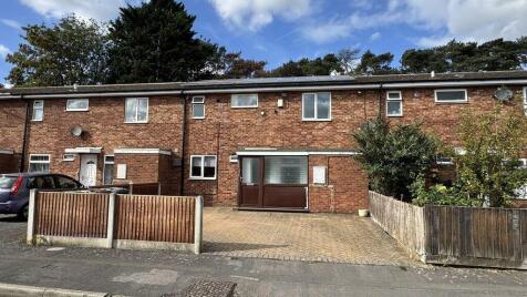 Staverton Crescent, Lincoln
