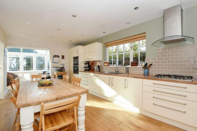 Kitchen/Breakf...