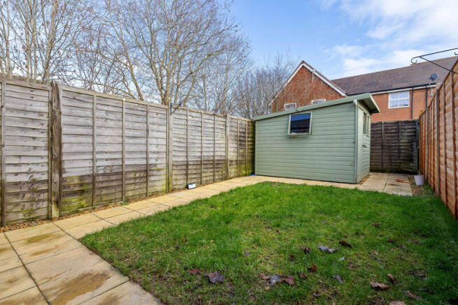 Hangar Drive, Cul-de-sac, Tangmere, Chichester photo 4