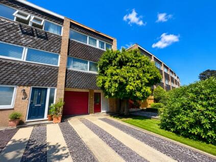 Winston Court, Mannings Lane South, Chester, Cheshire, CH2