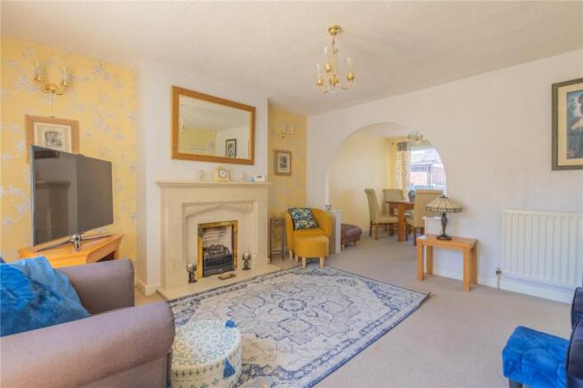 3 bed Terraced for sale Image 4