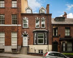 Flat 3, 11, Hanover Square, Woodhouse, Leeds LS3 1AP