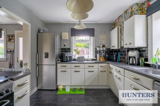 3 bed Semi-Detached for sale Image 7