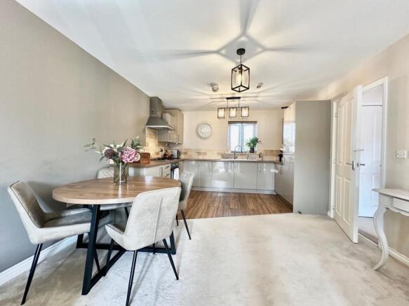 Bonaire Grange, Bletchley, MK3 photo 5