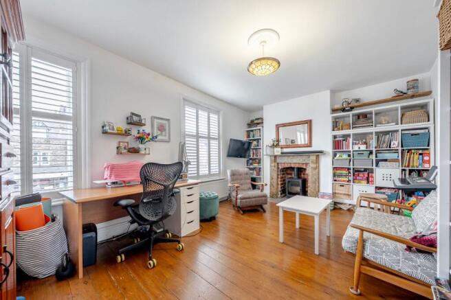5 bed Terraced for sale Image 6