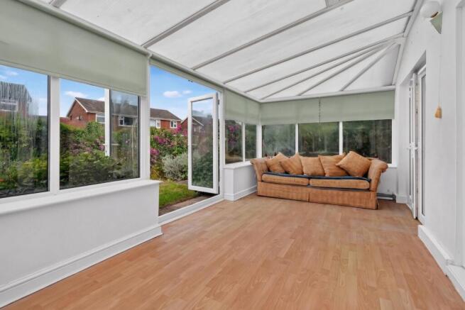 2 bed Detached for sale Image 9