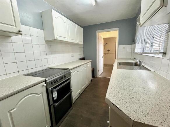 2 bed Terraced for sale Image 5
