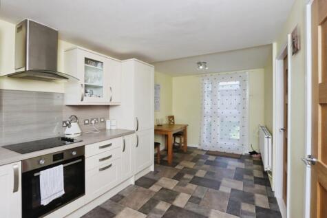 Hollinsend Road, Sheffield, South Yorkshire, S12