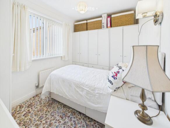 2 bed Apartment for sale Image 11