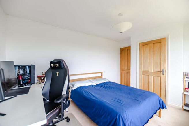 bedroom3a