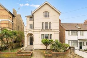 31, Acacia Road, London W3 6HB