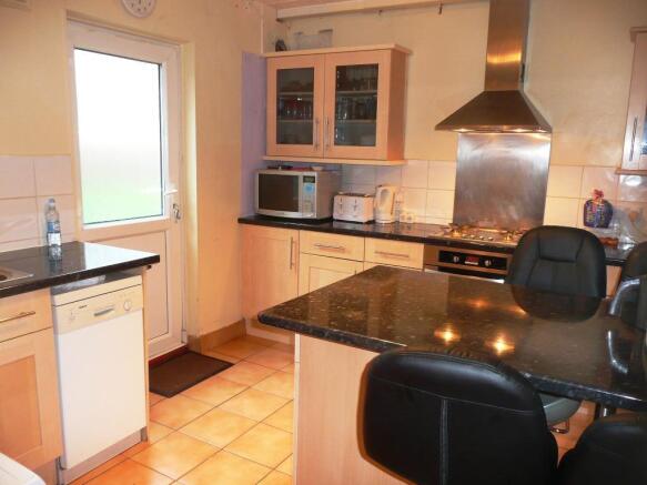 Fitted Kitchen