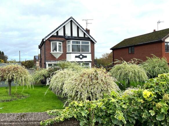 2 GARDEN DRIVE (3).jpeg
