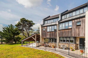 54, Boscawen Woods, Truro TR1 1UE