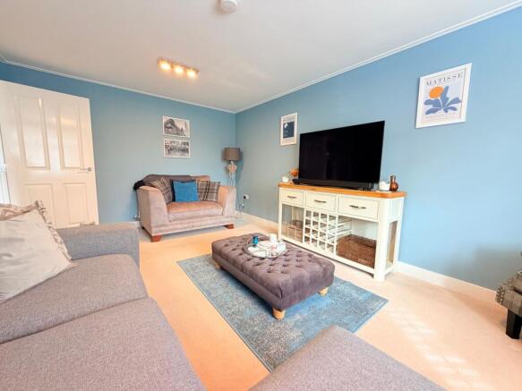 Adderley Avenue, Nuneaton, CV10 photo 4