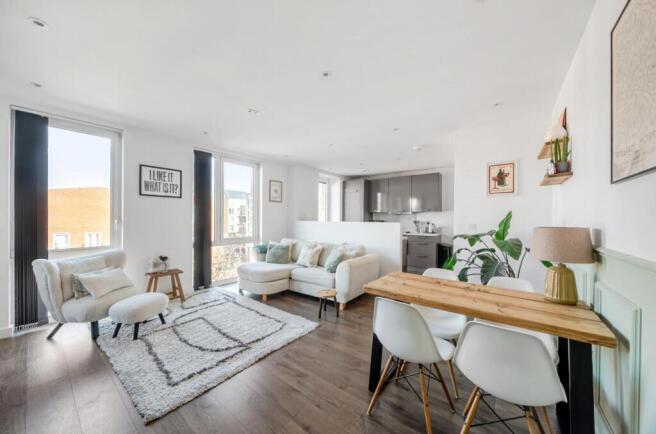 Davidson Frost-Wellings, DFW, Aldenham Court, Livi