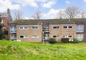 13, Lone Pine Court, Northampton NN6 9EH
