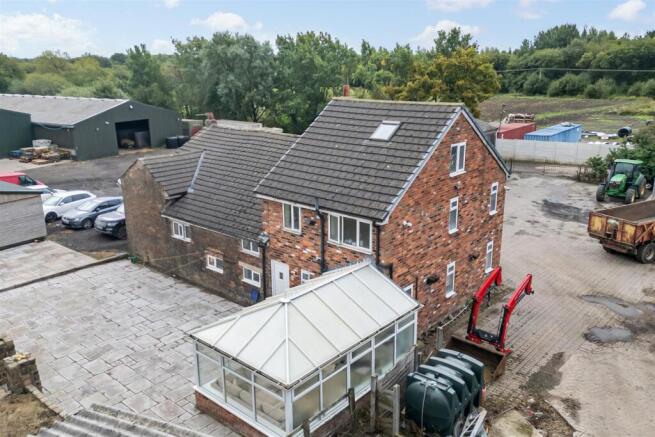 Cheetham House Farm-4.jpg