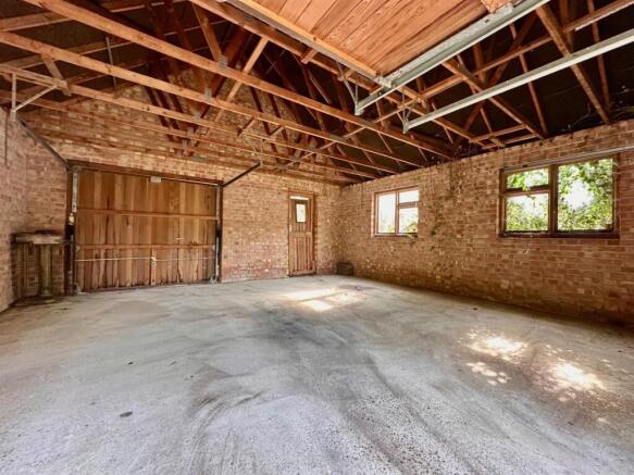 Garage 3.jpg