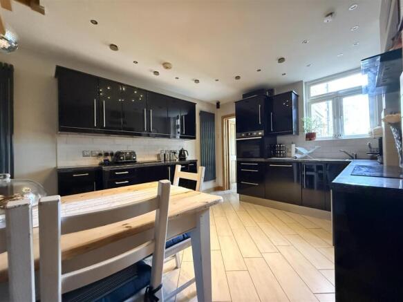 Dining Kitchen