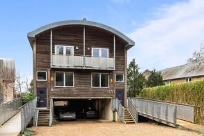 1, The Riverhouses, South Street, Lewes BN7 2BS