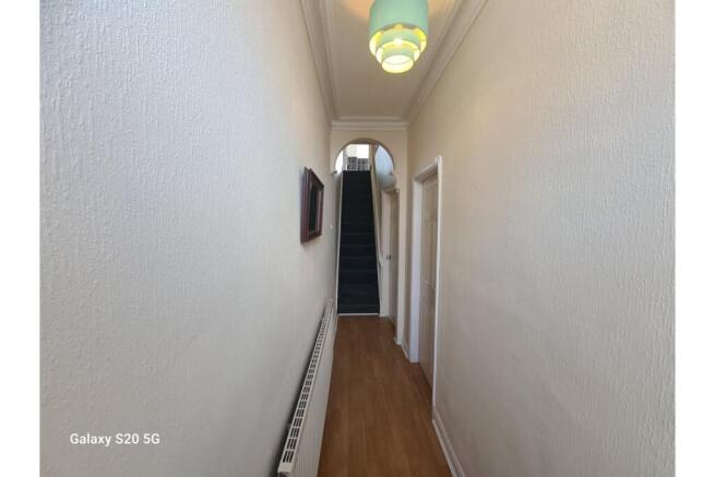 2 bed Terraced for sale Image 5