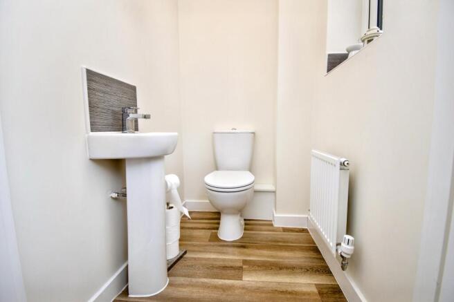 3 bed Detached for sale Image 9