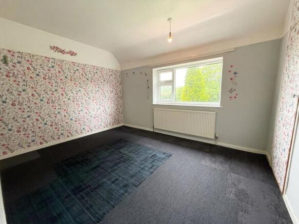3 bed Semi-Detached for sale Image 9