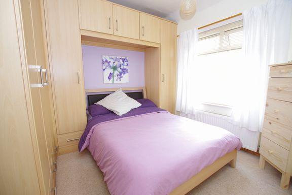 bed 1