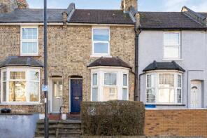 136, Tottenhall Road, London N13 6DL