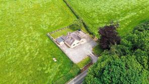 Woodhead, Calwich Bank, Ashbourne DE6 2HE