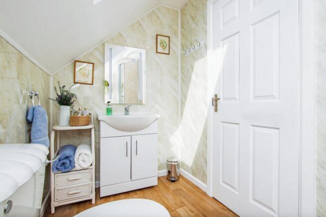 Annexe Bathroom