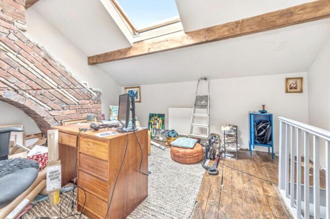 4 bed Terraced for sale Image 11