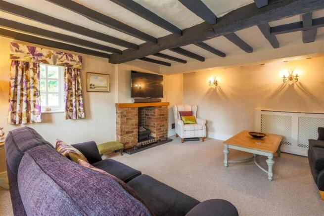 sitting room 012.jpg