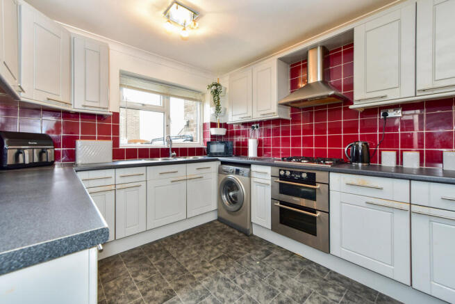 3 bed Terraced for sale Image 5