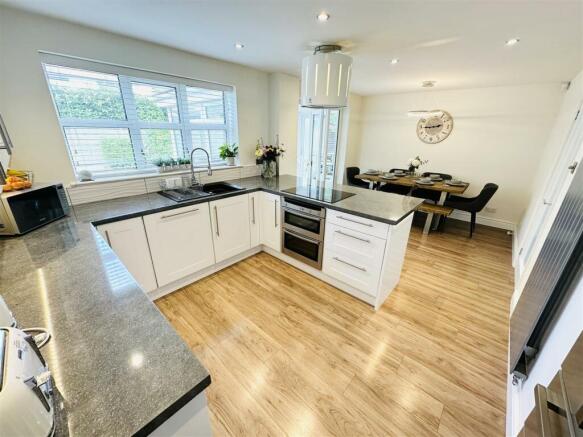 Kitchen Diner