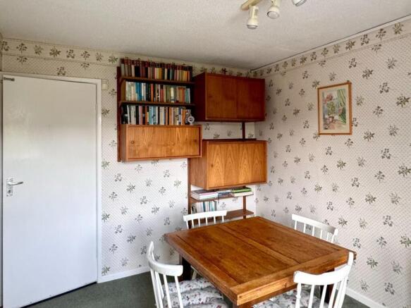 Breakfast Room/Utility