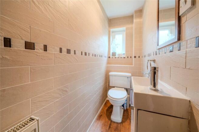3 bed Town House for sale Image 6