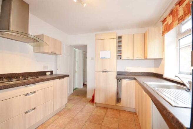KITCHEN: